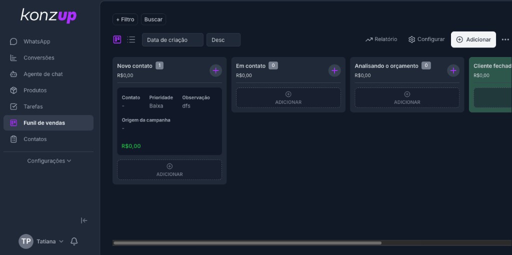 Painel do Konzup Atlas: funil de vendas com colunas Novo contato, Em contato e Analisando o orçamento